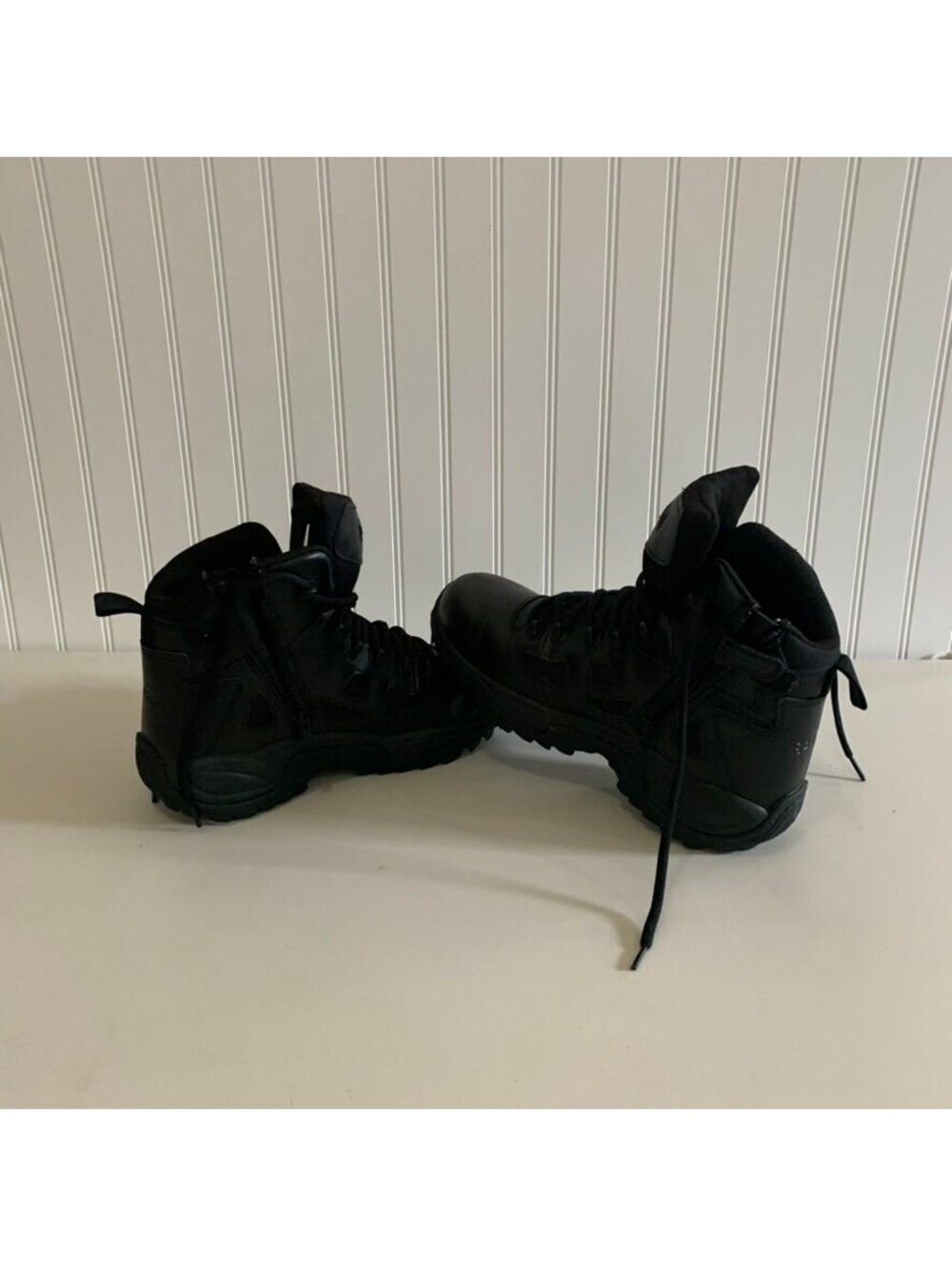 NWOT Reebok Mens Work Boot Black Size 12 Wide  Leather